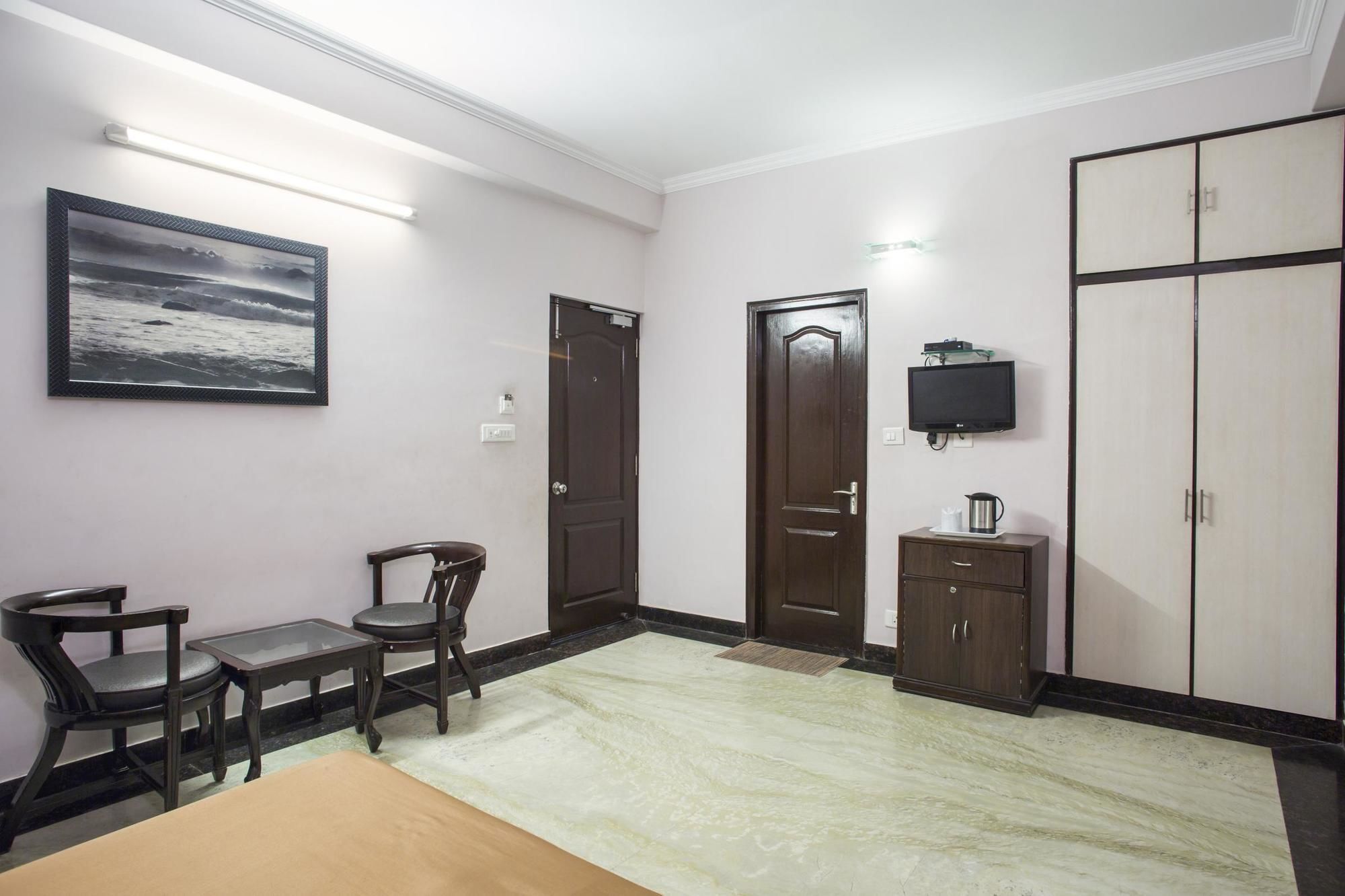 The Urmi Hotel Haridwar Bagian luar foto